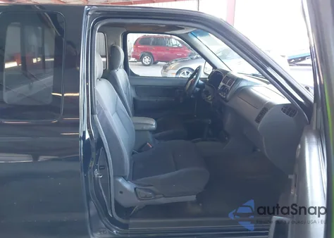 2001 Nissan Frontier Xe-V6 z USA, uszkodzony, nr VIN 1N6ED26Y01C320998